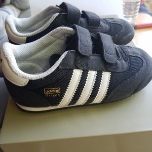 Little kids Adidas dragons